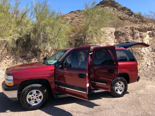 2002 Chevrolet Tahoe 4dr 4WD LS !!! CLEAN CARFAX !!! 2 PREVIOUS OWNERS for sale in Phoenix, AZ – photo 10