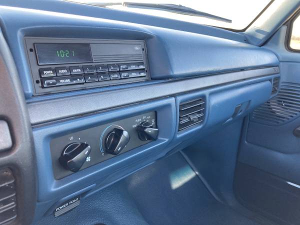 1994 Ford F-150 XL RWD OBS Manual for sale in WAUKEE, IA – photo 13