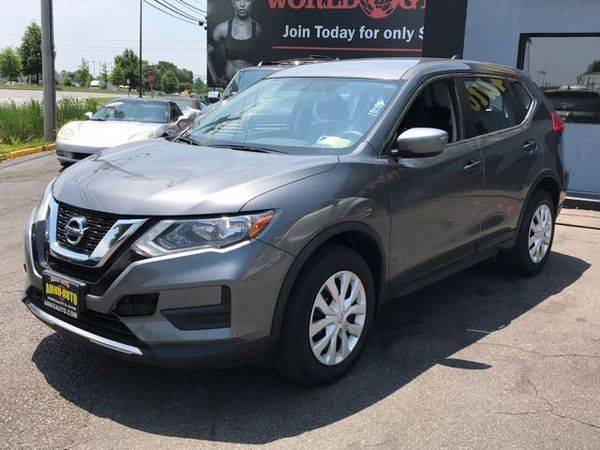 2017 Nissan Rogue S AWD S 4dr Crossover - $750 Down for sale in District Heights, MD – photo 3
