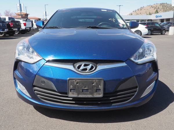 2017 Hyundai Veloster Base - - by dealer - vehicle for sale in Bend, OR – photo 9