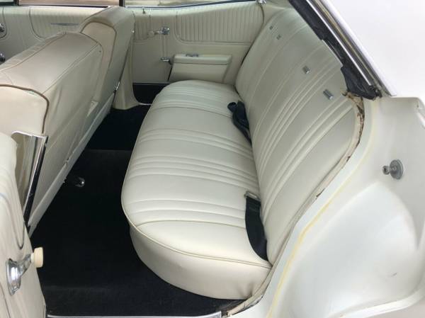1967 Pontiac Bonneville White - - by dealer for sale in Johnstown , PA – photo 18