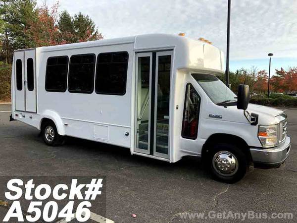Shuttle Buses Wheelchair Buses Wheelchair Vans Medical Buses For... for sale in Westbury , NY – photo 21