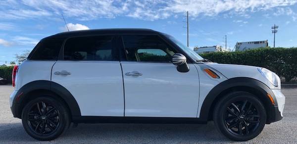 Mini Cooper Countryman Base - cars & trucks - by owner - vehicle... for sale in Fort Lauderdale, FL – photo 5