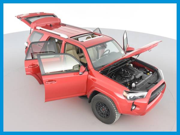 2018 Toyota 4Runner TRD Off-Road Premium Sport Utility 4D suv Red for sale in Farmington, MI – photo 21