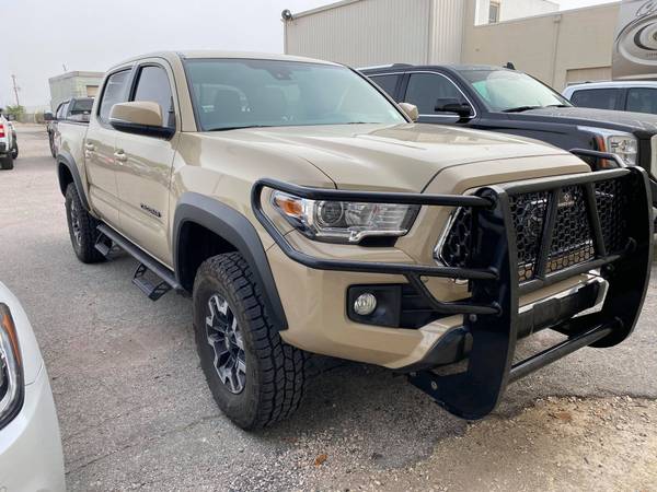 *MUST SEE* 2018 TOYOTA TACOMA TRD 4x4 - cars & trucks - by dealer -... for sale in Norman, TX – photo 6
