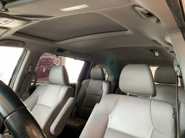 2012 Honda Odyssey EXL - - by dealer - vehicle for sale in Sheridan, IN – photo 12