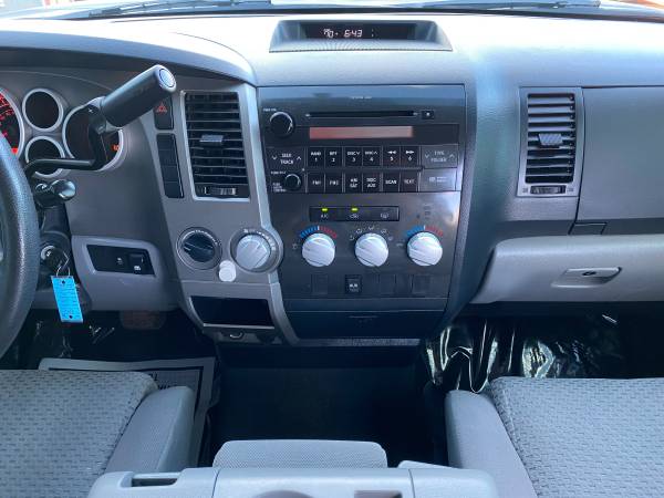 2013 Toyota Tundra Tundra-Grade CrewMax 5 7L 4WD 1 Owner Cooper for sale in Englewood, CO – photo 15