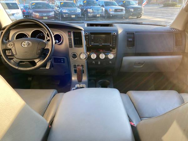 2011 Toyota Tundra Limited V8 5.7L 4X4 Loaded - cars & trucks - by... for sale in Albany, VT – photo 15