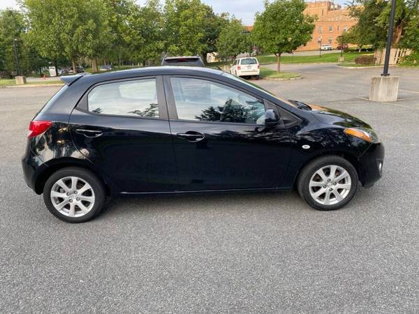 2011 MAZDA 2 HATCHBACK-WE HAVE NEW PLATES IN STOCK! - cars & trucks... for sale in Schenectady, NY – photo 8