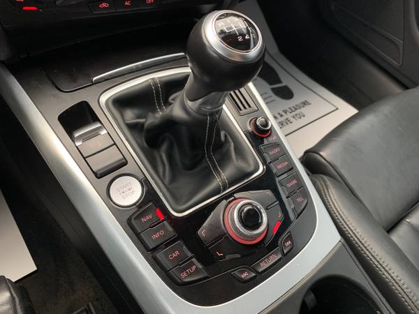 2012 Audi S5 Quattro Premium Plus 4.2L V8 w/ 6-Speed Manual Trans -... for sale in Jeffersonville, KY – photo 15