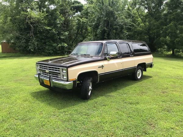 1985 Chevrolet C/K 10 Suburban 4WD - cars & trucks - by owner -... for sale in Burgess, VA – photo 4
