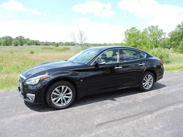 2015 Infiniti Q70 4dr Sdn V6 AWD - cars & trucks - by dealer -... for sale in Hartford, IL – photo 2