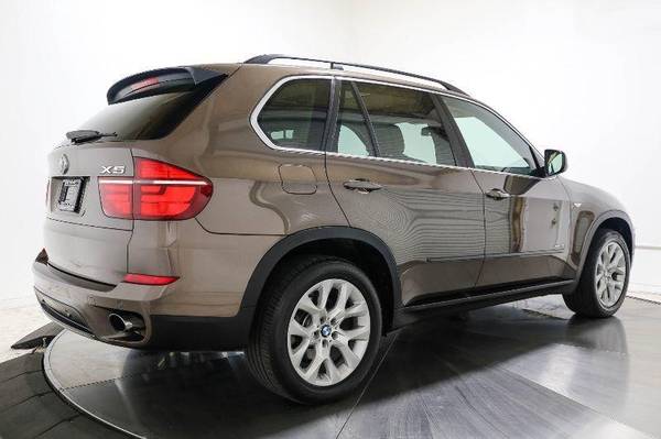 2013 BMW X5 XDRIVE35I NAVI SUNROOF LEATHER LOW MILES SERVICED - cars... for sale in Sarasota, FL – photo 8