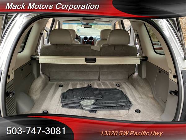 2007 GMC Envoy Denali Leather Moon Roof Tow PKG 4WD 19MPG - cars & for sale in Tigard, OR – photo 14