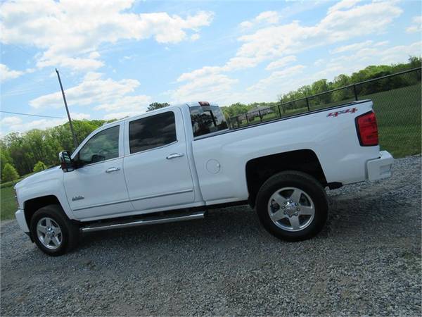 2015 CHEVROLET SILVERADO 2500 HIGH CTRY, White APPLY ONLINE for sale in Summerfield, TN – photo 2
