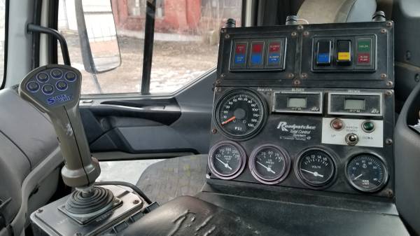 2002 MACK MV322 Cab & Chassis Asphalt Road Patcher LOW MILES for sale in Lebanon, MD – photo 11