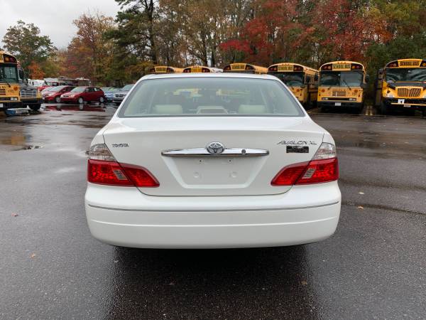 2003 Toyota Avalon XL - cars & trucks - by dealer - vehicle... for sale in Westport , MA – photo 7