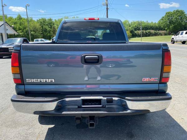 2007 GMC Sierra 1500 Classic SLT 4dr Crew Cab 4WD 5 8 ft SB - cars for sale in Walkertown, NC – photo 7