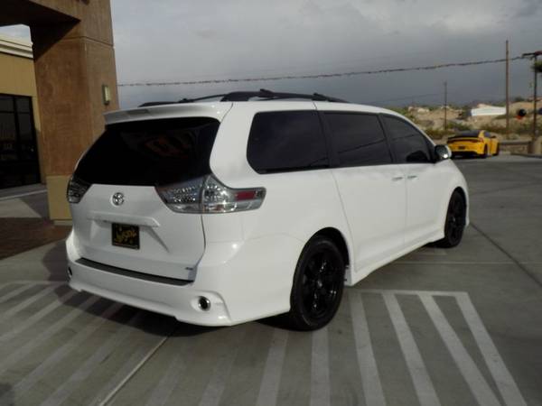 2017 *Toyota* *Sienna* *SE* Premium - cars & trucks - by dealer -... for sale in Bullhead City, AZ – photo 6