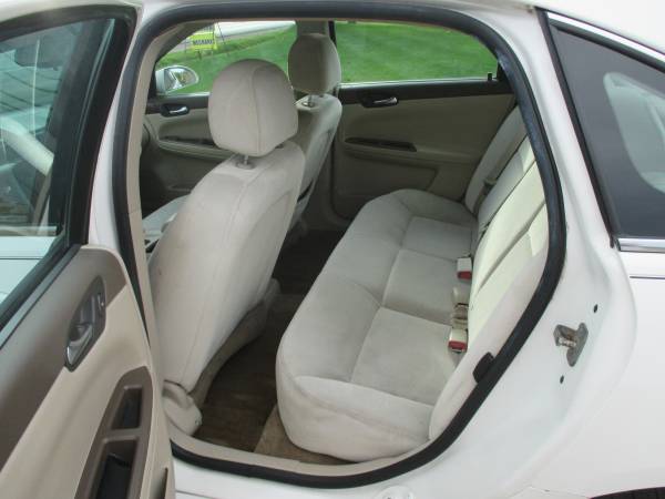 GREAT DEAL!*2008 CHEVY IMPALA"LS"*LIKE NEW*RUNS GREAT*GAS... for sale in Waterford, MI – photo 15