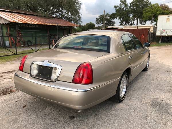 Lincoln Town Car 60K Excellent Shape for sale in TAMPA, FL – photo 6