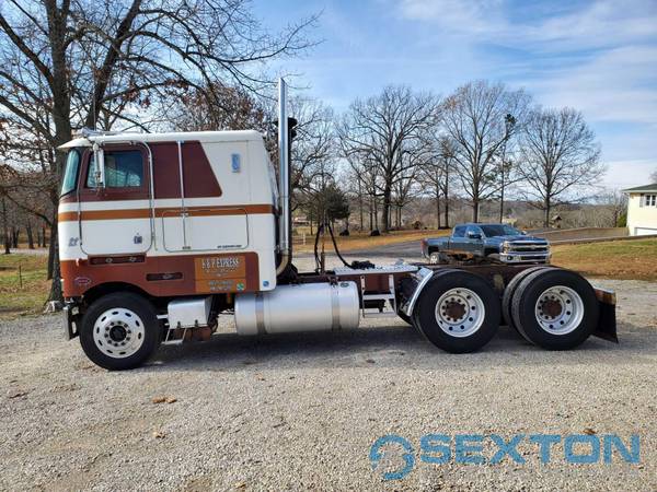 1982 Peterbilt 362 - cars & trucks - by owner - vehicle automotive... for sale in Pomona, MO – photo 5