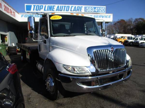 2012 International 4300 ROLL BACK, FLAT BED, TOW TRUCK ** 66K MILES... for sale in south amboy, AL – photo 5