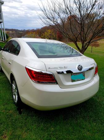 2011 Buick Lacrosse cxl - cars & trucks - by owner - vehicle... for sale in Morristown, TN – photo 2