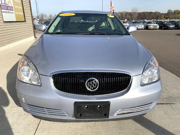 2006 Buick Lucerne 4dr Sdn CXL V8 - cars & trucks - by dealer -... for sale in Chesaning, MI – photo 2