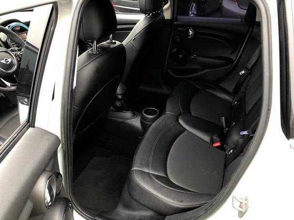 2015 MINI Cooper Hardtop 4 Door 4dr HB - 100s of Positive - cars & for sale in Baltimore, MD – photo 20