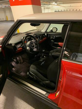 2010 Mini Cooper Hatchback 2D - cars & trucks - by owner - vehicle... for sale in Washington, District Of Columbia – photo 5