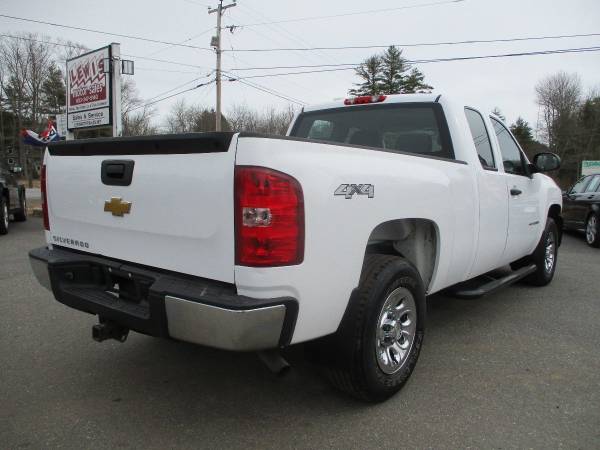 2013 Chevrolet Silverado 1500 4x4 4WD Chevy Clean Truck! Pickup for sale in Brentwood, MA – photo 3