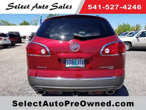 2011 BUICK ENCLAVE - LEATHER - 3RD ROW - AWD - cars & trucks - by... for sale in Redmond, OR – photo 4