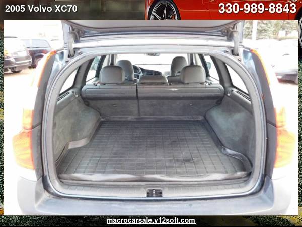2005 Volvo XC70 Base AWD 4dr Turbo Wagon with - cars & trucks - by... for sale in Akron, OH – photo 10