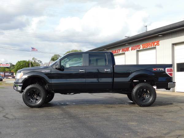 LIFTED 4X4!!!...2010 Ford F-150 XLT Supercrew!!!...LOW MILES! for sale in Battle Creek, MI – photo 3