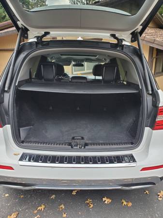 2015 Mercedes-Benz ML 350 - cars & trucks - by owner - vehicle... for sale in Grass Valley, CA – photo 6