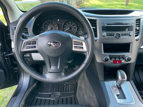 Subaru Outback 1 Owner 100 Dealer Serviced Exceptionally Clean for sale in South Barre, VT – photo 10