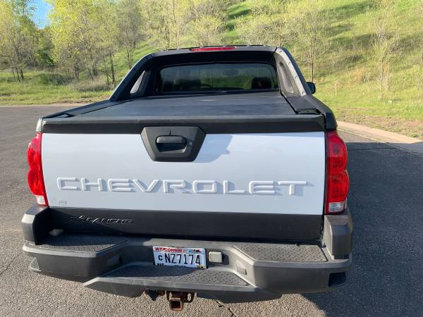 2003 Chevy Avalanche 2500 3/4 ton 8 1 liter - - by for sale in Prescott, MN – photo 6