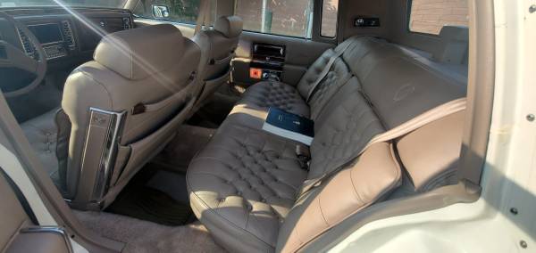 1991 Cadillac Brougham D'elegance - cars & trucks - by owner -... for sale in Hawthorne, CA – photo 4