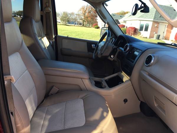 2004 Ford Expedition Eddie Bauer 4X4 3rd Row Southern Truck only... for sale in Chesterfield Indiana, IN – photo 8