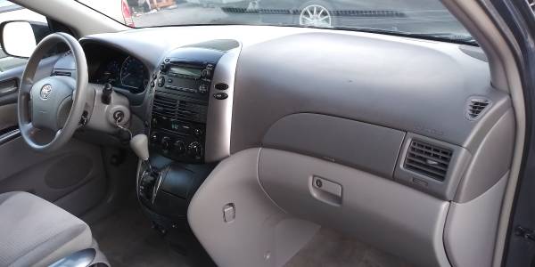 2007 toyota sienna for sale in El Paso, TX – photo 18