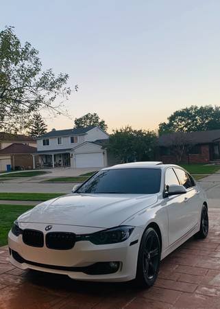 2015 BMW 328i (Mint Condition) - cars & trucks - by owner - vehicle... for sale in Fort Wayne, IN – photo 4