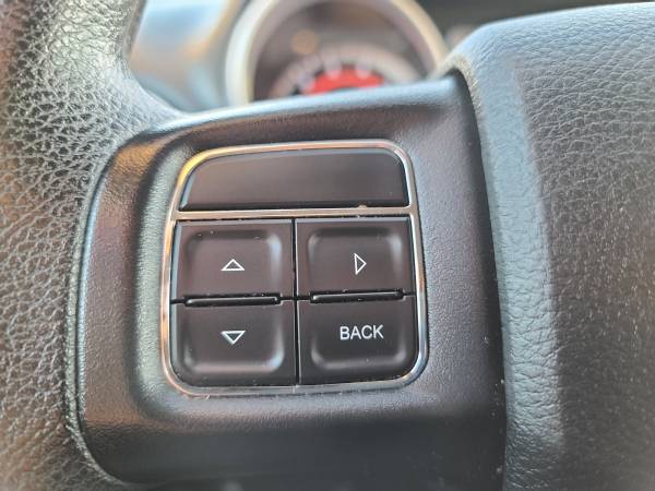 2019 Dodge Journey SE 3rd ROW SEAT ** CLEAN TITLE ** - cars & trucks... for sale in Omaha, NE – photo 18