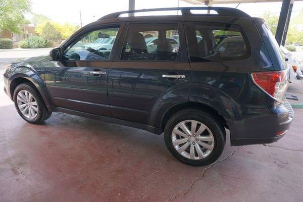 2012 Subaru Forester 2.5X Limited Sport Utility 4D - cars & trucks -... for sale in Santa Fe, NM – photo 5