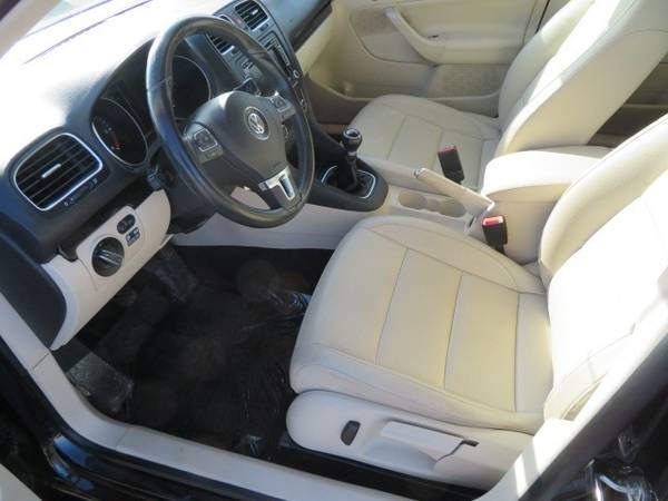 2011 VW Jetta TDI, Diesel, 6 Speed... 51,000 Miles...$9,500 **Call... for sale in Waterloo, MN – photo 8