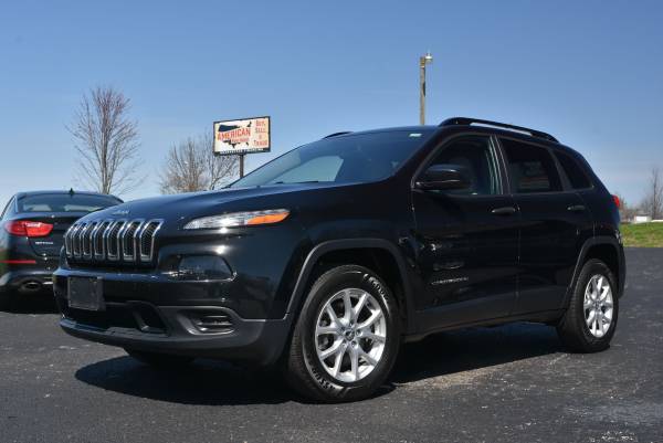 2016 Jeep Cherokee Sport 4WD - Warranty Available - Easy Payments! for sale in Nixa, AR – photo 2