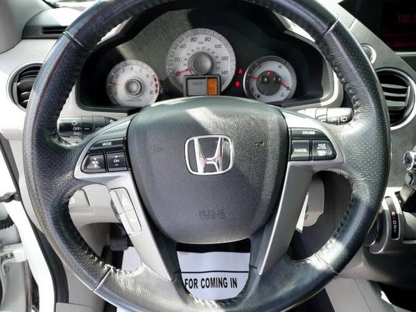 2012 *HONDA CR-V*FULLY SERVICED*PRICED TO SELL!!!!!!!! - cars &... for sale in Springfield, MA – photo 13