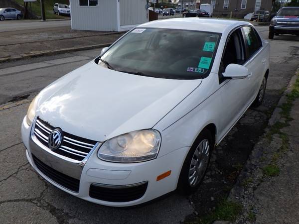 2009 Volkswagen Jetta S - - by dealer - vehicle for sale in Uniontown, PA – photo 11