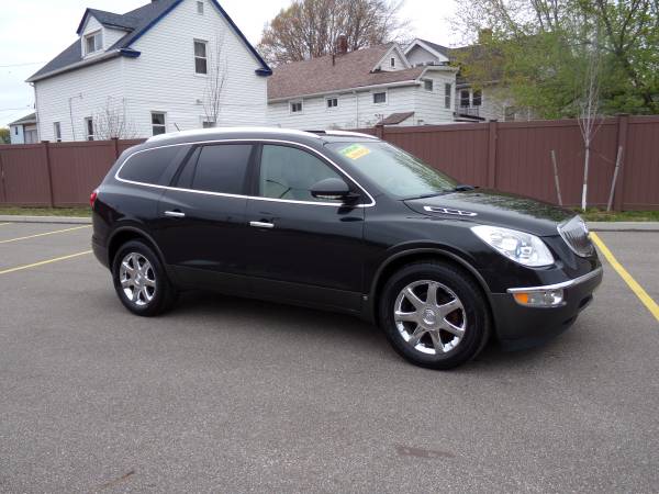 2009 Buick Enclave - - by dealer - vehicle automotive for sale in Cleveland, OH – photo 4