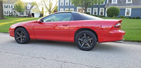 2001 Chevy Camaro SS 69k Miles 6 Speed Manual transmission - cars & for sale in Barrington, IL – photo 3